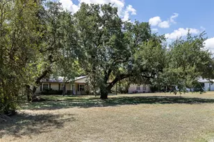 740 E Roitsch Ln, La Grange, TX 78945 - Photo 24
