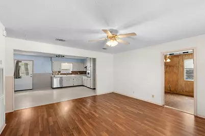740 E Roitsch Lane, La Grange, TX 78945 - Photo 6