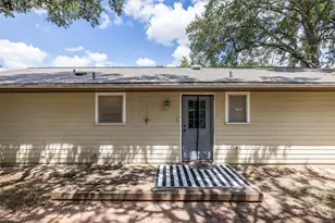 740 E Roitsch Ln, La Grange, TX 78945 - Photo 18