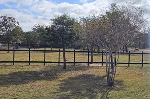 479 Mesquite Dr, Cedar Creek, TX 78612 - Photo 24