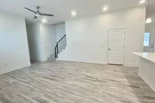 6809 Montana St, Austin, TX 78741 - Photo 2