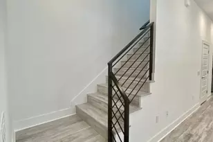 6809 Montana St, Austin, TX 78741 - Photo 14