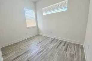 6809 Montana St, Austin, TX 78741 - Photo 10