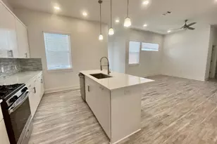 6809 Montana St, Austin, TX 78741 - Photo 6