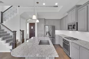 201 Cartwheel Bend, Austin, TX 78738 - Photo 4