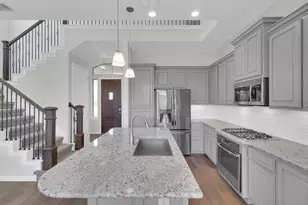 201 Cartwheel Bend, Austin, TX 78738 - Photo 4