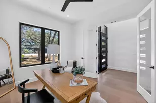 434 Brady Ln, West Lake Hills, TX 78746 - Photo 22