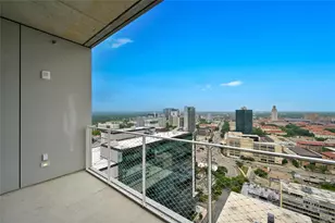 313 W 17th St, Austin, TX 78701 - Photo 10