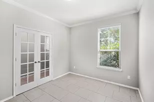 108 Normal School Way, Liberty Hill, TX 78642 - Photo 4