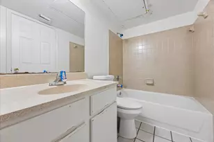 501 W 26th St, Austin, TX 78705 - Photo 8