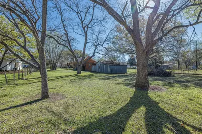809 N Main Street, Lexington, TX 78947 - Photo 6