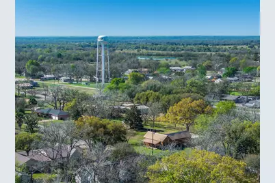 809 N Main Street, Lexington, TX 78947 - Photo 6