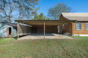809 N Main St, Lexington, TX 78947 - Photo 4
