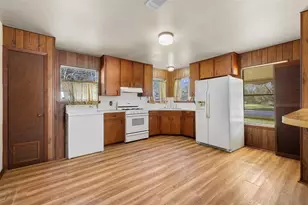 809 N Main St, Lexington, TX 78947 - Photo 12