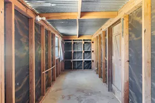809 N Main St, Lexington, TX 78947 - Photo 22