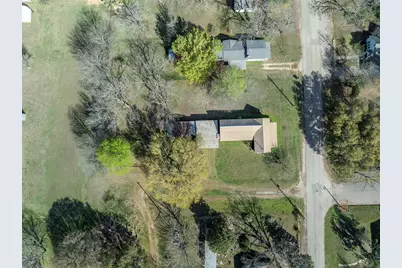 809 N Main Street, Lexington, TX 78947 - Photo 8