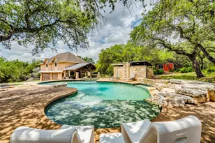 530 Woodland Dr, Driftwood, TX 78619 - Photo 2