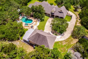 530 Woodland Dr, Driftwood, TX 78619 - Photo 2