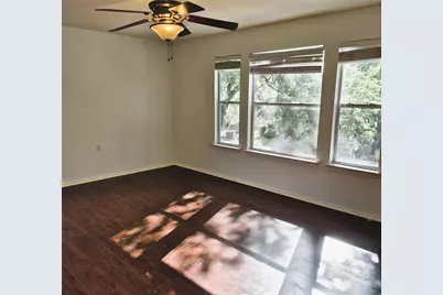 1139 Emmitt Run, Austin, TX 78721 - Photo 16