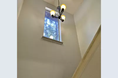 1139 Emmitt Run, Austin, TX 78721 - Photo 12