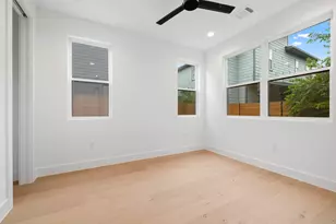 7706 Watson St, Austin, TX 78757 - Photo 16