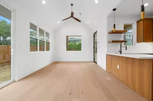 7706 Watson St, Austin, TX 78757 - Photo 6