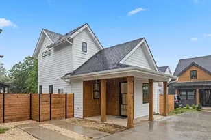 7706 Watson St, Austin, TX 78757 - Photo 2