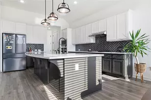 929 Mollie McBride Ln, Leander, TX 78641 - Photo 8