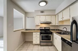 2304 Barton Village Cir, Austin, TX 78704 - Photo 1