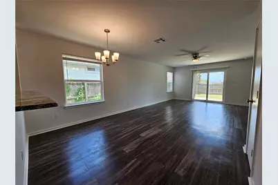 16721 Hamilton Point Circle, Manor, TX 78653 - Photo 10