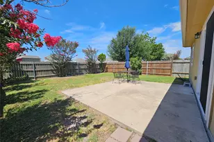 16721 Hamilton Point Cir, Manor, TX 78653 - Photo 30
