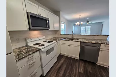 16721 Hamilton Point Circle, Manor, TX 78653 - Photo 8