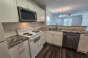 16721 Hamilton Point Cir, Manor, TX 78653 - Photo 8