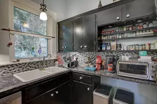 905 S Walnut St, Georgetown, TX 78626 - Photo 8