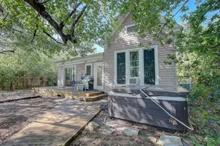 905 S Walnut St, Georgetown, TX 78626 - Photo 4