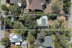 905 S Walnut St, Georgetown, TX 78626 - Photo 2