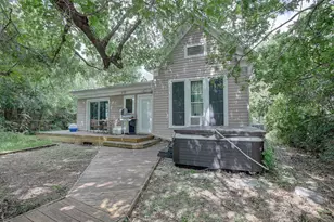 905 S Walnut St, Georgetown, TX 78626 - Photo 12