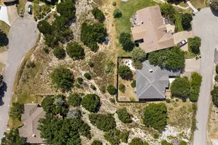 20803 Mckinley Cove, Lago Vista, TX 78645 - Photo 38