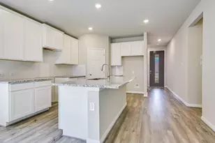 129 Holmby Dr, Hutto, TX 78634 - Photo 8