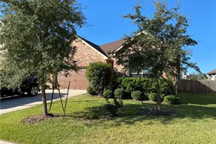 14428 Lake Victor Dr, Pflugerville, TX 78660 - Photo 1