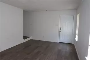 6914 Rifle Bend, Austin, TX 78736 - Photo 8