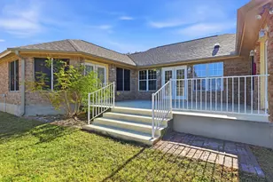 200 Apache Trail St, Burnet, TX 78611 - Photo 36
