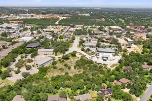 9 Lakeway Centre Ct, Lakeway, TX 78734 - Photo 1