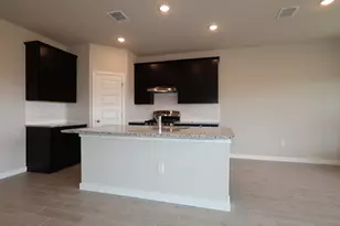 10104 Majestic Hawk Wy, Buda, TX 78610 - Photo 6