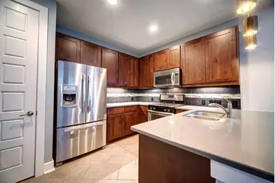 2002 Tramson Drive #105C, Austin, TX 78741 - Photo 6