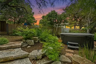 304 Nautilus Ave, Lakeway, TX 78738 - Photo 32