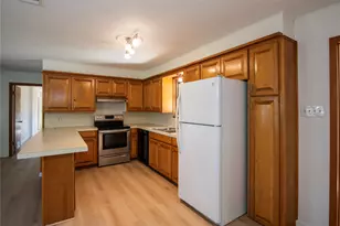 810 Woodland Hills Dr, Granite Shoals, TX 78654 - Photo 12