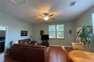 703 Josephine St, Austin, TX 78704 - Photo 4