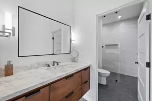 333 Stallion Ln, Dripping Springs, TX 78620 - Photo 20