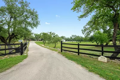 333 Stallion Lane, Dripping Springs, TX 78620 - Photo 4